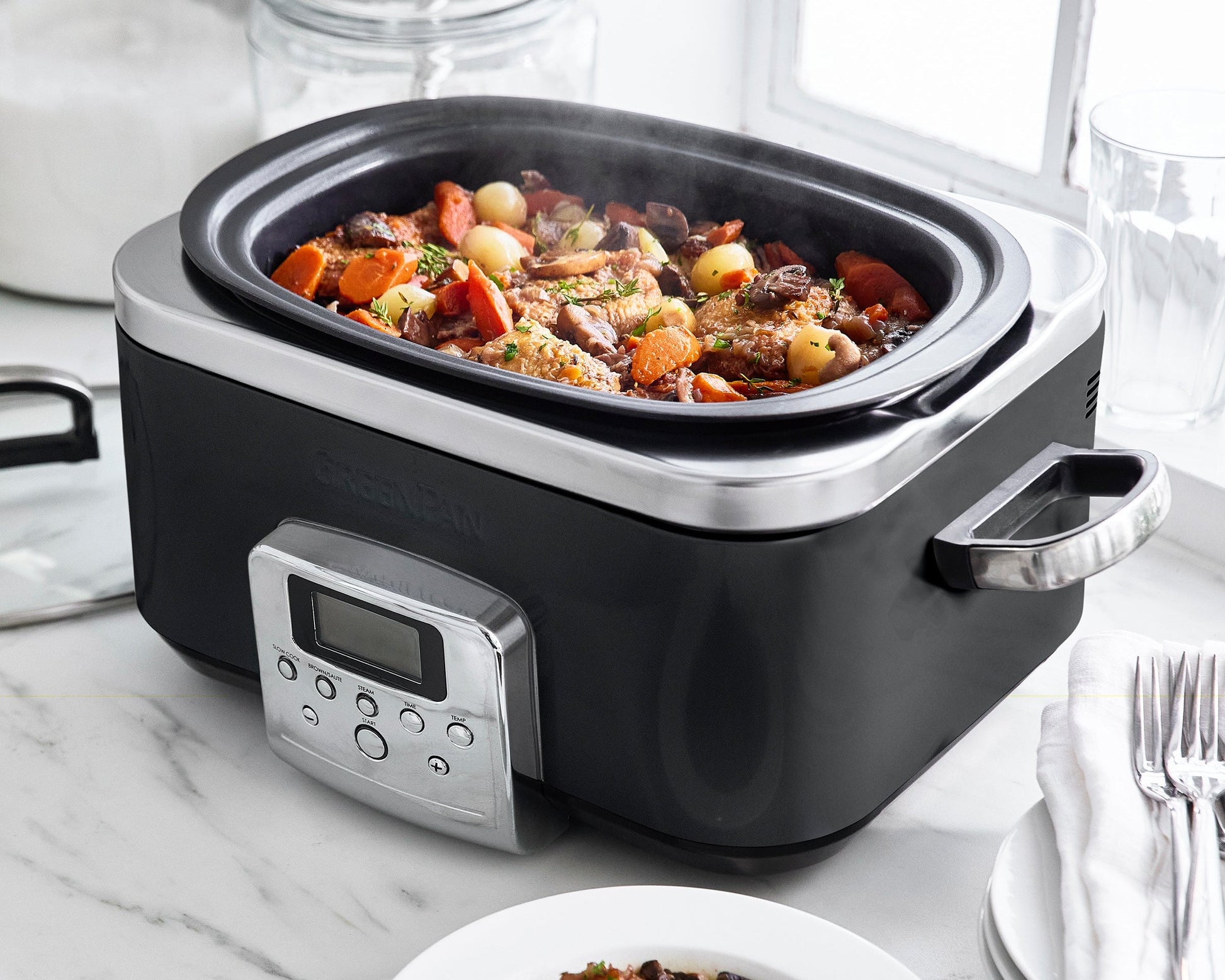 Slowcooker Black 6L met eten